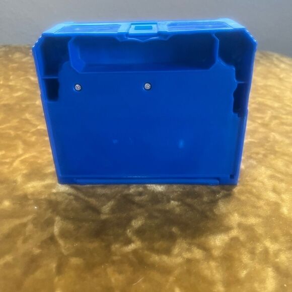 Vintage 2001 Matchbox Police Station Case Box  Has Ramp Pieces - Picture 3 of 10